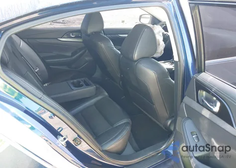 2017 Nissan Maxima 3.5 Sv z USA, uszkodzony, nr VIN 1N4AA6AP0HC452384